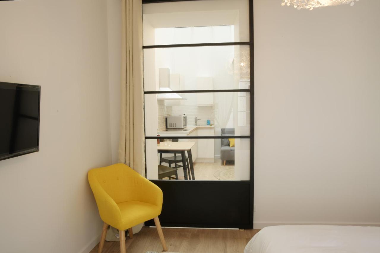 T2 Avec Verriere Situe En Hyper Centre Avec Wifi, Linge, Draps, Savons Et Serviettes Fournis Cognac Exteriör bild